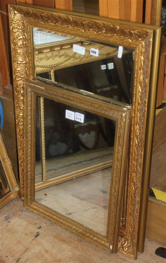 2 Wall mirrors in gilt frame